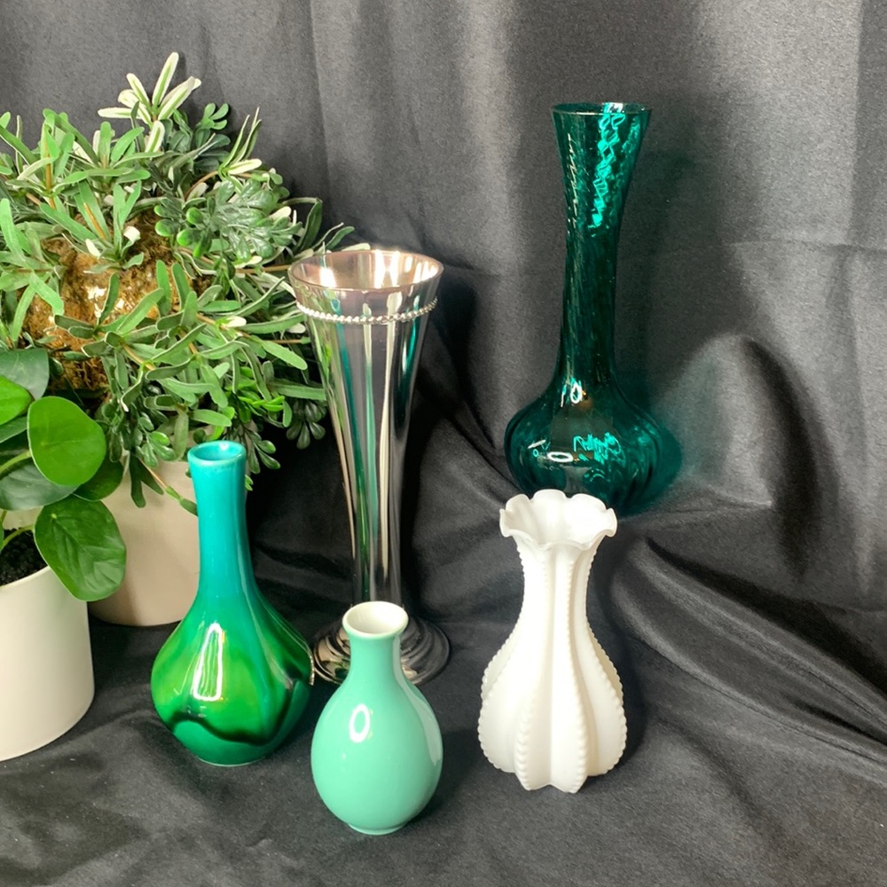 Beautiful set of 5 Teal / aqua / silver bud vases